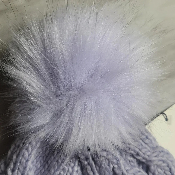 Calia Cable Knit Pom Beanie Womens in Lily Nwt - Picture 4 of 6